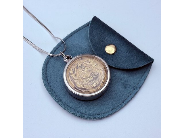 Collier met boeddhistisch 'hiëroglief' amulet hanger - afbeelding 3 van  6