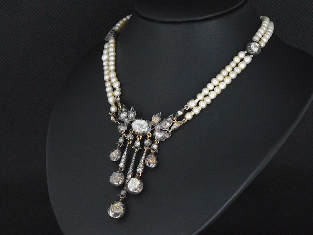 Collier met diamanten en orient parels - afbeelding 2 van  5