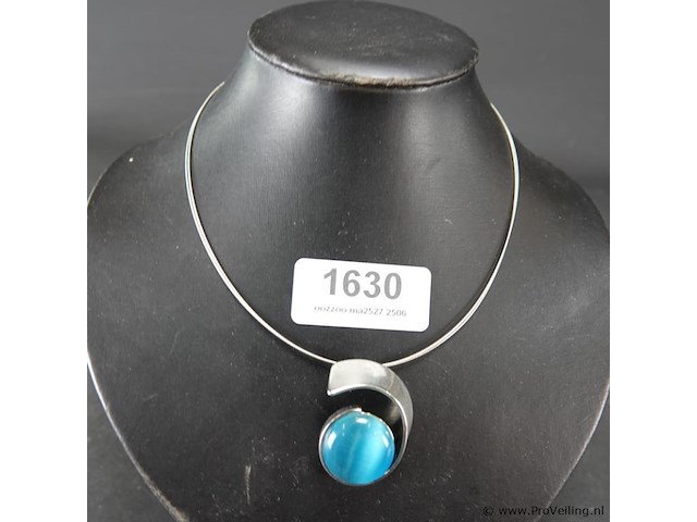 Collier met hanger - afbeelding 1 van  3