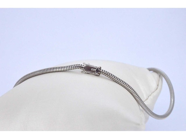 Collier met peer vorm diamant 3.50 carat en diamanten - afbeelding 9 van  10