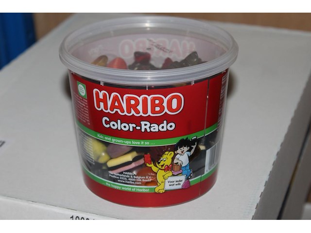 Color rado haribo in 7 overdozen met 6 emmers a650 g. tht 6-2026. - afbeelding 1 van  2