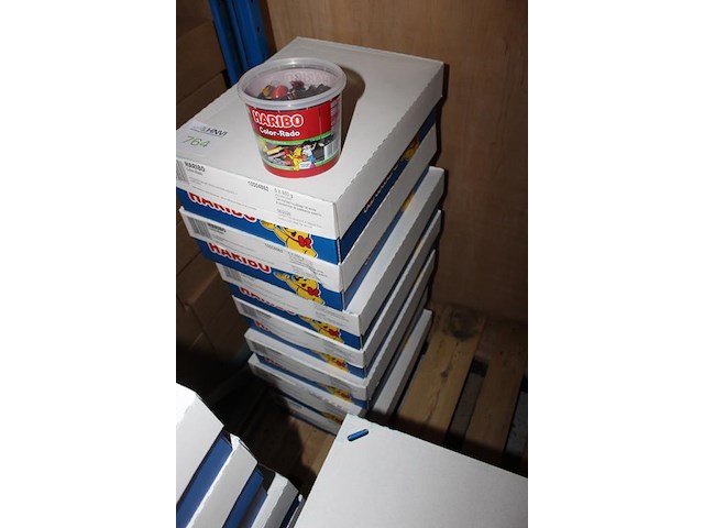Color rado haribo in 7 overdozen met 6 emmers a650 g. tht 6-2026. - afbeelding 2 van  2