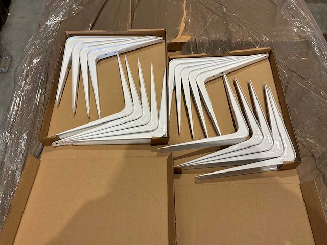 Colorite partij wandplankbeugels - afbeelding 6 van  6