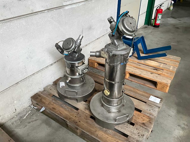 Colortronic hopper / vacuümtransporteur (2x) - afbeelding 1 van  3