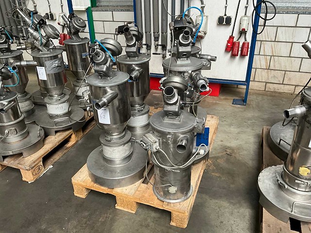 Colortronic hopper / vacuümtransporteur (5x) - afbeelding 1 van  6