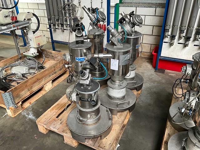 Colortronic hopper / vacuümtransporteur (5x) - afbeelding 1 van  4