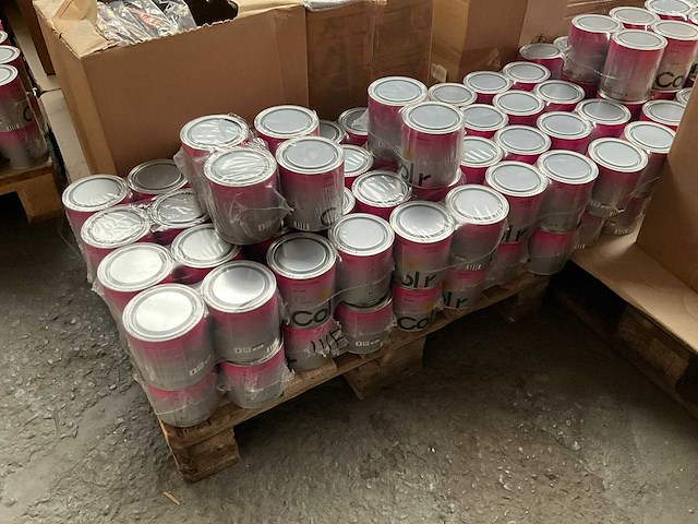 Col.r verf (70x) - afbeelding 1 van  5