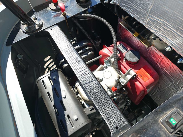 Colt - 2025 - kv13 - minigraafmachine - afbeelding 8 van  20