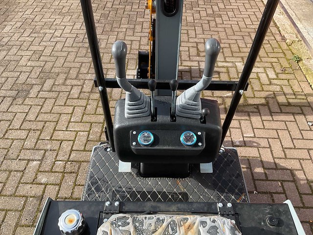 Colt kv13 grijs minigraafmachine - afbeelding 14 van  15