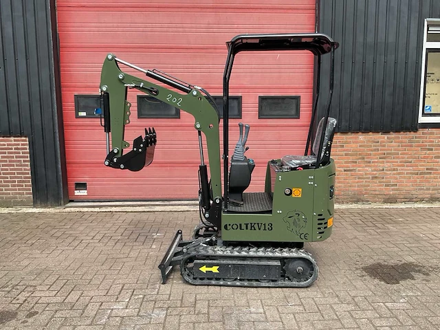 Colt kv13 groen minigraafmachine - afbeelding 12 van  21