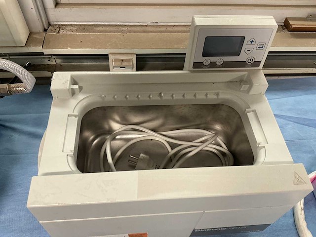 Coltene biosonic uc 125 ultrasoon reinigingapparaat - afbeelding 4 van  5