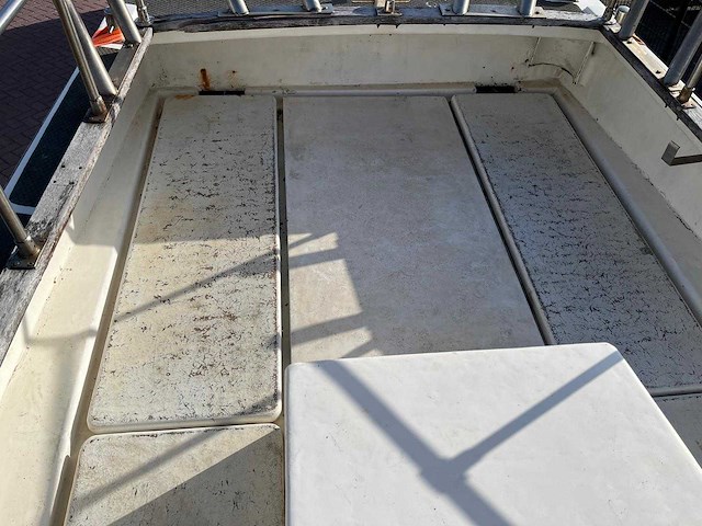 Colvic craft - 1987 - werk / visboot - afbeelding 13 van  14