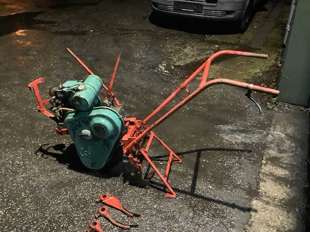 Colwood grondfrees - afbeelding 1 van  4