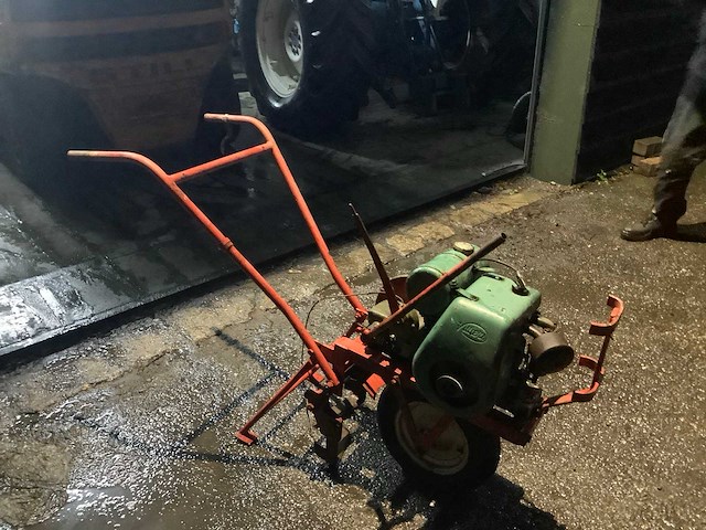 Colwood grondfrees - afbeelding 2 van  4