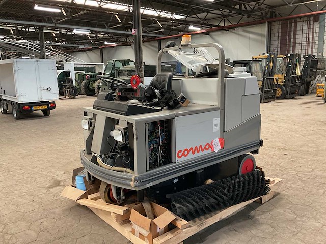 Comac c130 bs veegmachine - afbeelding 8 van  8