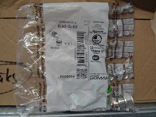 Comap - 7090jw1615 - ø16x2-cu ø15 - fitting met 2 aansluitingen (100x) - afbeelding 1 van  1