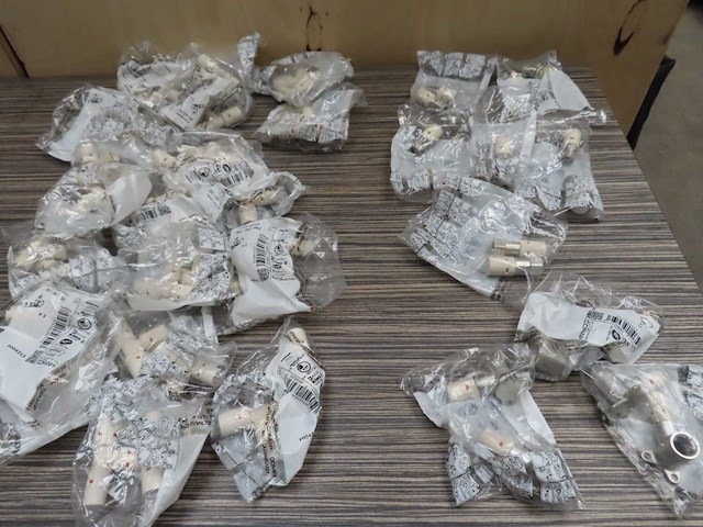 Comap - multiskin fitting (58x) - afbeelding 1 van  5