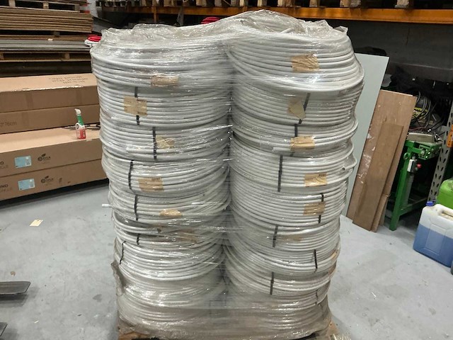 Comap meerlagen aansluitslang 2-10 bar ca 200 meter - afbeelding 1 van  2