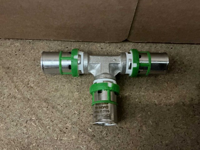 Comap t-stuk (150x) - afbeelding 1 van  2