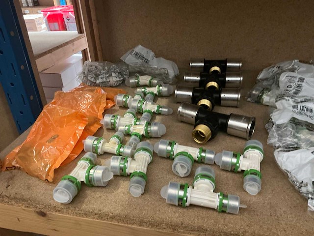 Comap t-stukken, koppelingen en divers - afbeelding 2 van  2