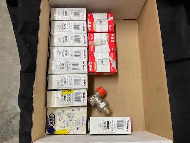 Comap/danfoss thermostatische radiatorkraan (13x) - afbeelding 1 van  1