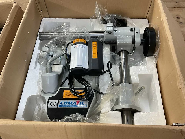 Comatic af1260 feeder - afbeelding 1 van  4