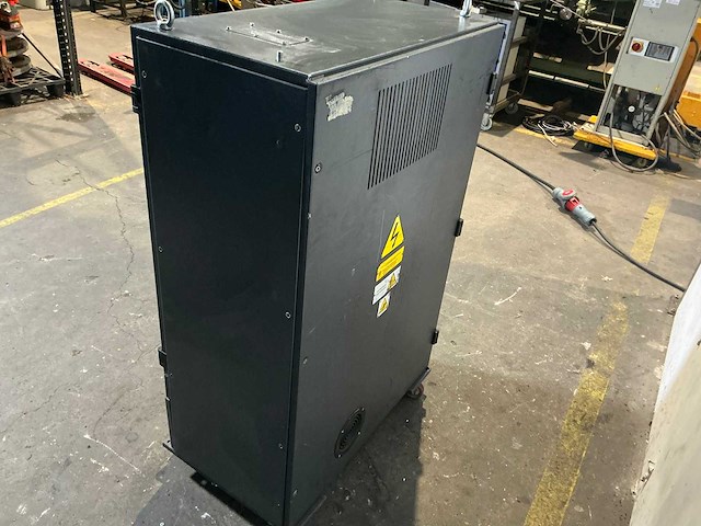 Comau - 2011 - c4g-rcc3 - lasrobot - afbeelding 3 van  7