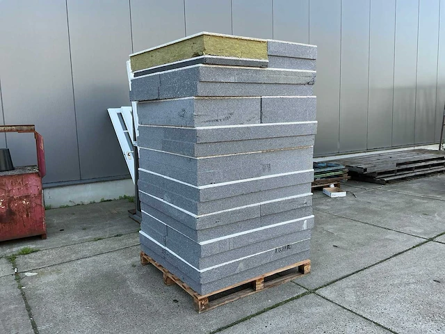 Combi - houtwolcement / eps - isolatiepaneel (16x) - afbeelding 1 van  4