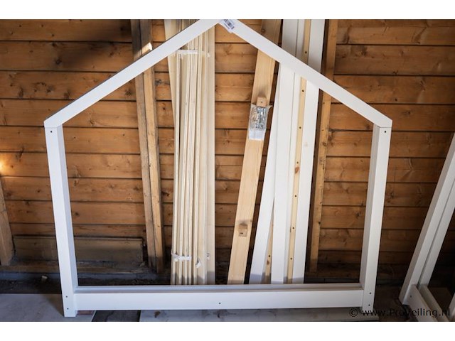 Combi-kavel: houten bedden (kavelnr. 1306492 t/m 1366498) - afbeelding 9 van  21