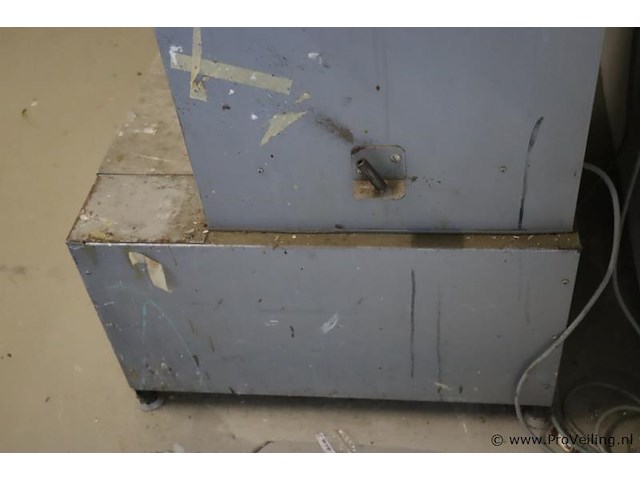 Combi-kavel: verticale profielprojector (1302594), skandex verfshaker (1302595), doseerstation voor verf/inkt (1302596) - afbeelding 17 van  17