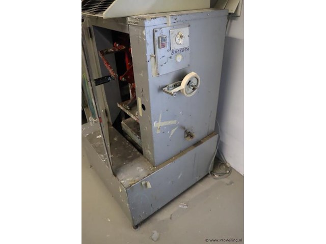 Combi-kavel: verticale profielprojector (1302594), skandex verfshaker (1302595), doseerstation voor verf/inkt (1302596) - afbeelding 13 van  17