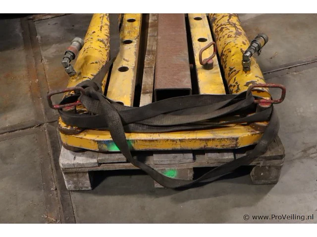 Combi-kavel - afbeelding 19 van  27
