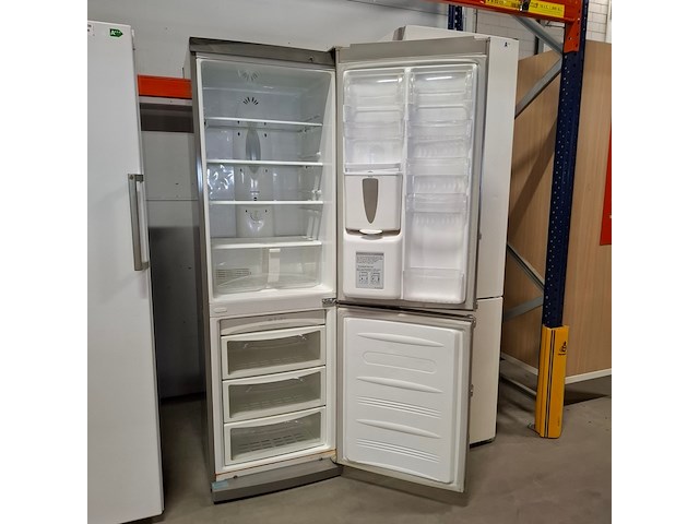Combi koelkast no frost, lg a+++, gcf399btqa, grijs / chroom - afbeelding 2 van  7