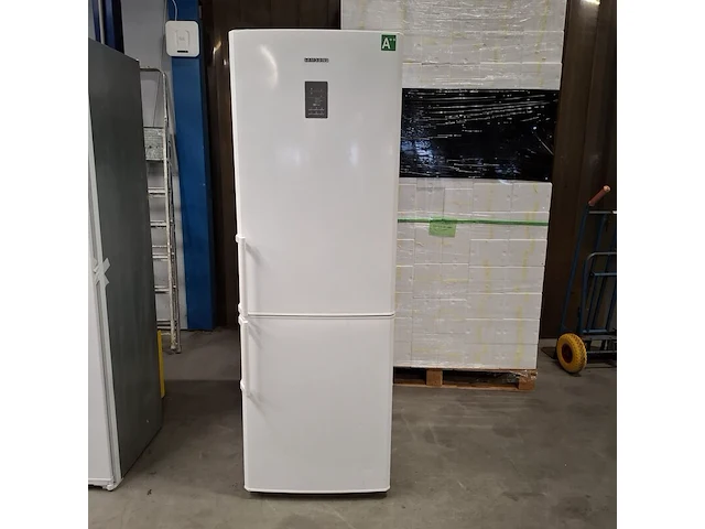 Combi koelkast no frost, samsung a++, rl34egsw - afbeelding 1 van  6