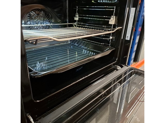 Combi magnetron / oven met hete lucht, etna, mo670ti, 2024 - afbeelding 9 van  12