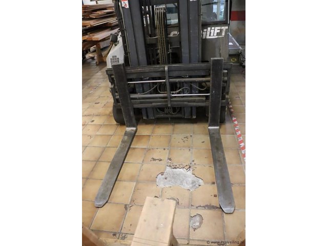 Combilift vorkheftruck - afbeelding 12 van  19