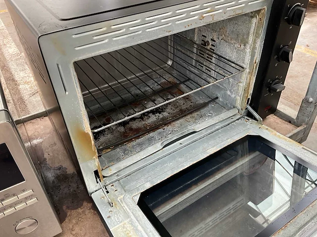 Combimagnetron + hetelucht oven - afbeelding 5 van  5