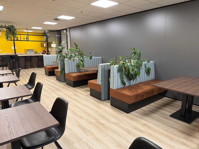 Combinatie - de arend - wandbank set met tafel (c) - afbeelding 1 van  22