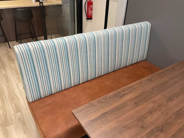 Combinatie - de arend - wandbank set met tafel (c) - afbeelding 22 van  22