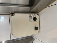Combinatie professionele rvs horecakeuken met koel-/werkbanken, spoelkeuken en afzuiginstallatie - afbeelding 5 van  31