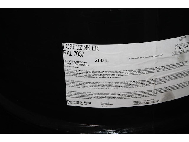 Combinatie van 3 drums verf duocoat en 2 drums primer fosfozink er ral7037. kavels u031 t/m u035 combinatiekavel - afbeelding 3 van  3