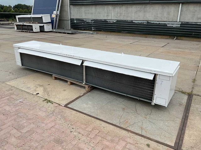 Combinatie van kavel (1-13, 27, 30) - afbeelding 1 van  19