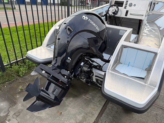 Combinatie van kavel 1&2 (runiva motorjacht met tohatsu buitenboordmotor) - afbeelding 2 van  13
