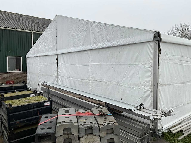 Combinatie van kavels 1 en 2 (aluhal en systeemvloer) - afbeelding 8 van  13