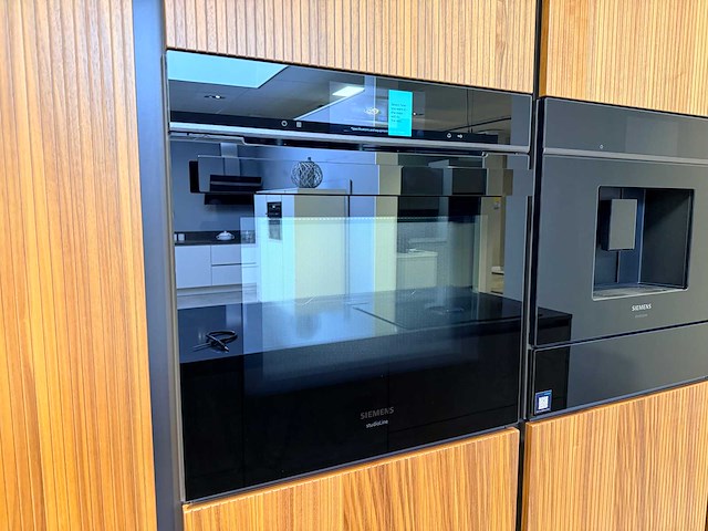 Combinatie van kavels 1 t/m 10 (keller showroomkeuken met hoogwaardige apparatuur) - afbeelding 13 van  48