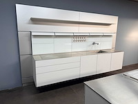 Combinatie van kavels 1 t/m 3 (bulthaup showroomkeuken met hoogwaardige apparatuur) - afbeelding 14 van  60