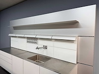 Combinatie van kavels 1 t/m 3 (bulthaup showroomkeuken met hoogwaardige apparatuur) - afbeelding 26 van  60