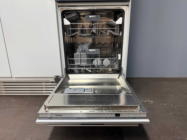 Combinatie van kavels 1 t/m 3 (bulthaup showroomkeuken met hoogwaardige apparatuur) - afbeelding 51 van  60