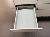 Combinatie van kavels 1 t/m 3 (bulthaup showroomkeuken met hoogwaardige apparatuur) - afbeelding 60 van  60