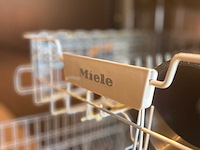 Combinatie van kavels 1 t/m 6 (next125 showroomkeuken met miele apparatuur) - afbeelding 35 van  45